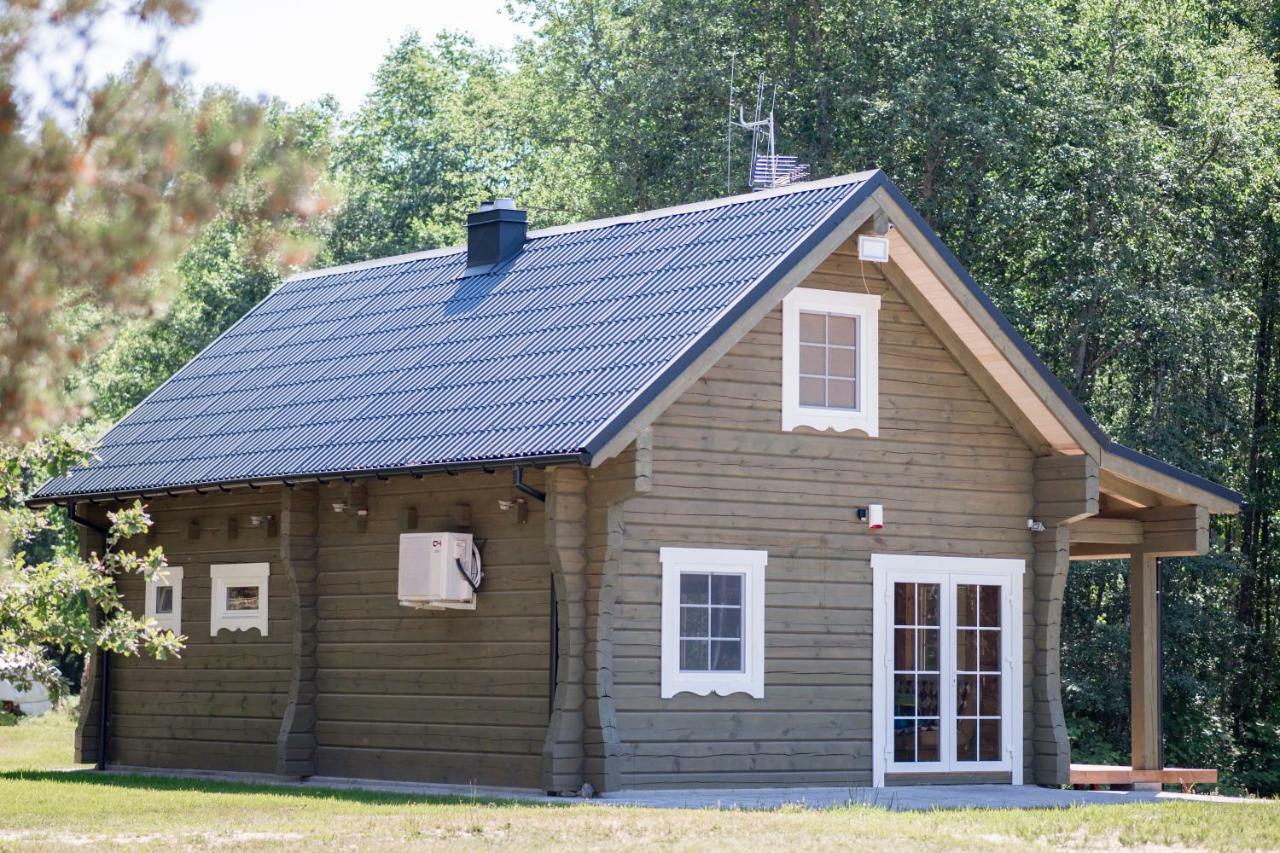 Sodyba Namelis Medyje Anyksciuose Anykščiai Exterior foto